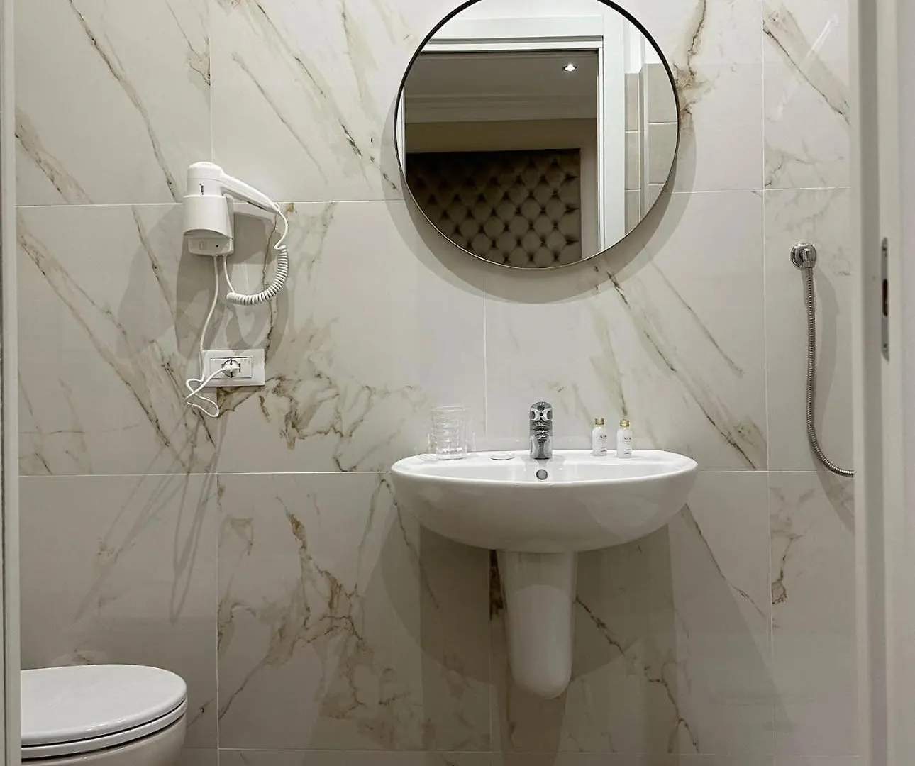 Pensjonat Nouvelle Maison Rome Luxury Palace Włochy